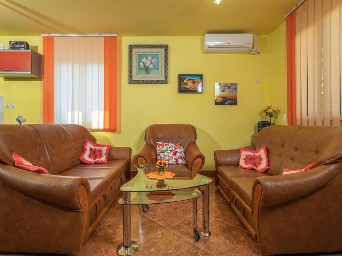 Holiday Home Ana - Mlk135 By Interhome Šilo Εξωτερικό φωτογραφία